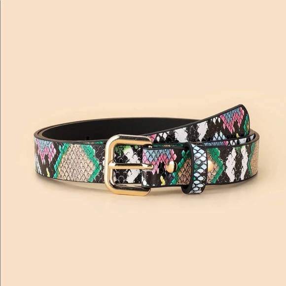 Accessories - Snakeskin Patterns Square Buckle Belt- NWT